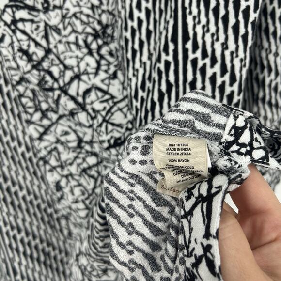 Soft Surroundings Ravello Top Black White Boho Artsy Abstract 3/4 Sleeve Size L - Picture 10 of 10